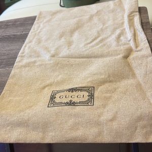 Gucci dust bag
